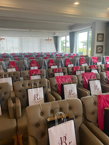 Rezydencja Live - Okole -  spotkania, zjazdy, sympozja, imprezy okolicznościowe