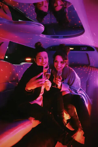 Jeyjey Limo Gdańsk - wieczory panieńskie i kawalerskie w Trójmieście