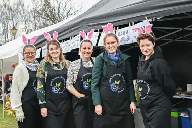 Jarmark Wielkanocny w Rumi - Gospodynie z Gowina - fot. UM Rumia