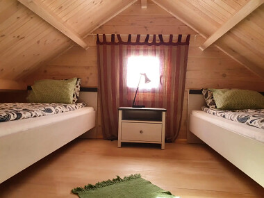 Domek Bananowy - pokój  2-osobowy na piętrze - Mięta i Woda Wdzydze Tucholskie