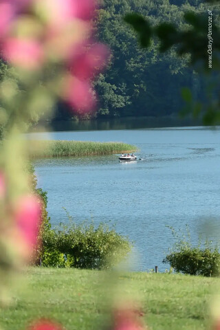 Lakeside - wakacje nad jeziorem na Kaszubach