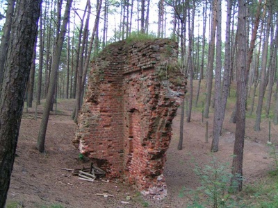 Ruiny kościoła w Łebie - fot. Jacek Boborycki