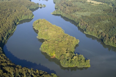 Jezioro Przywidzkie Wielkie - fot. www.trinityart.pl 