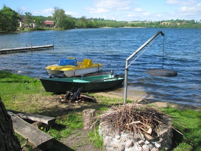Zawory -  kwatery nad jeziorem