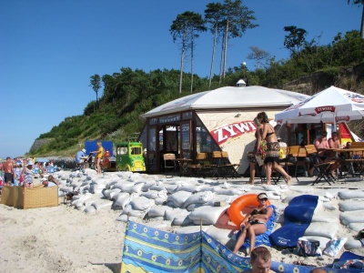 Jastrzębia Góra - bar plażowy